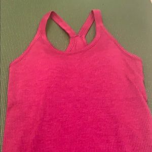Lululemon tank